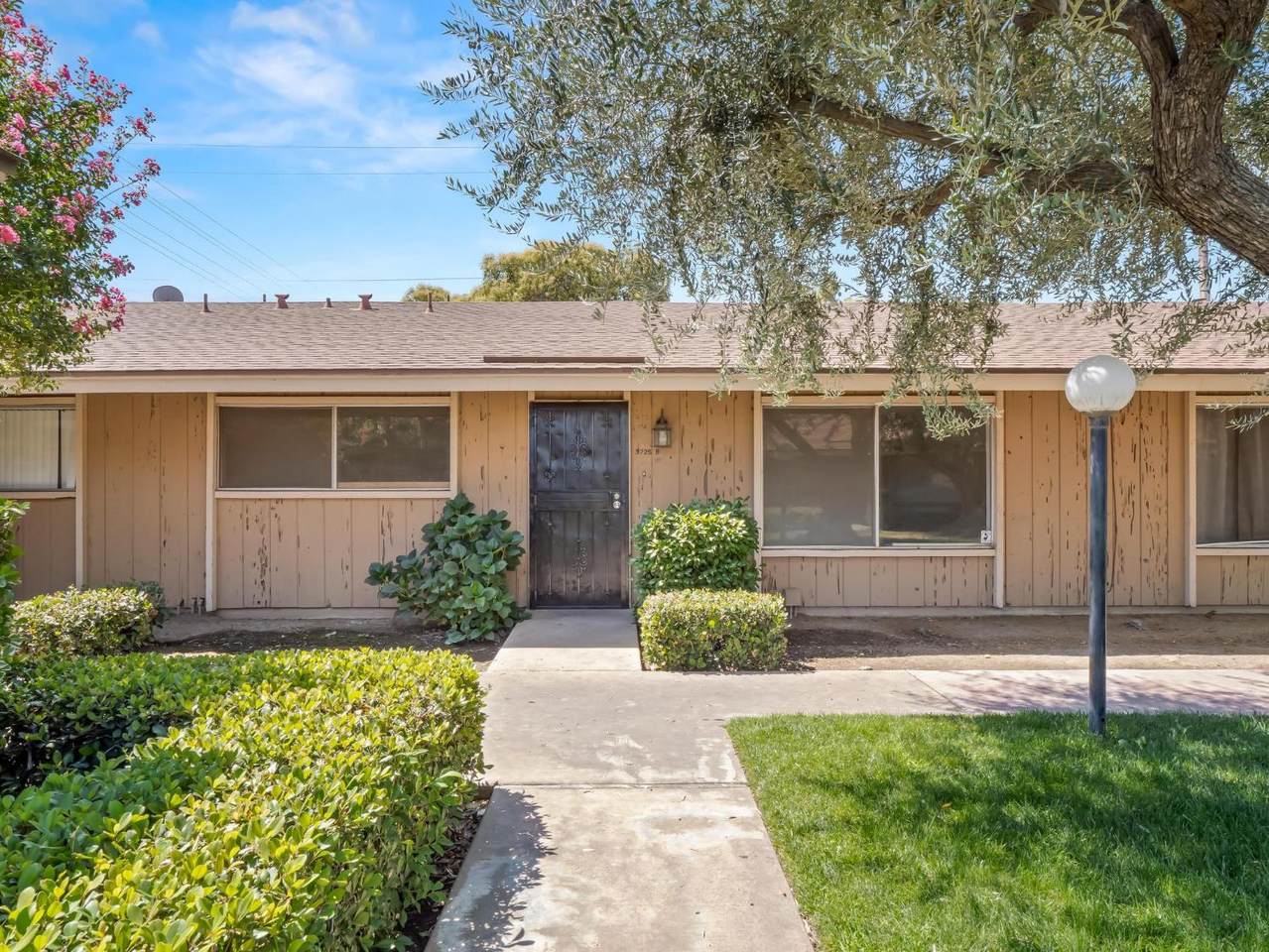 3725 Fruit Avenue - Photo 1
