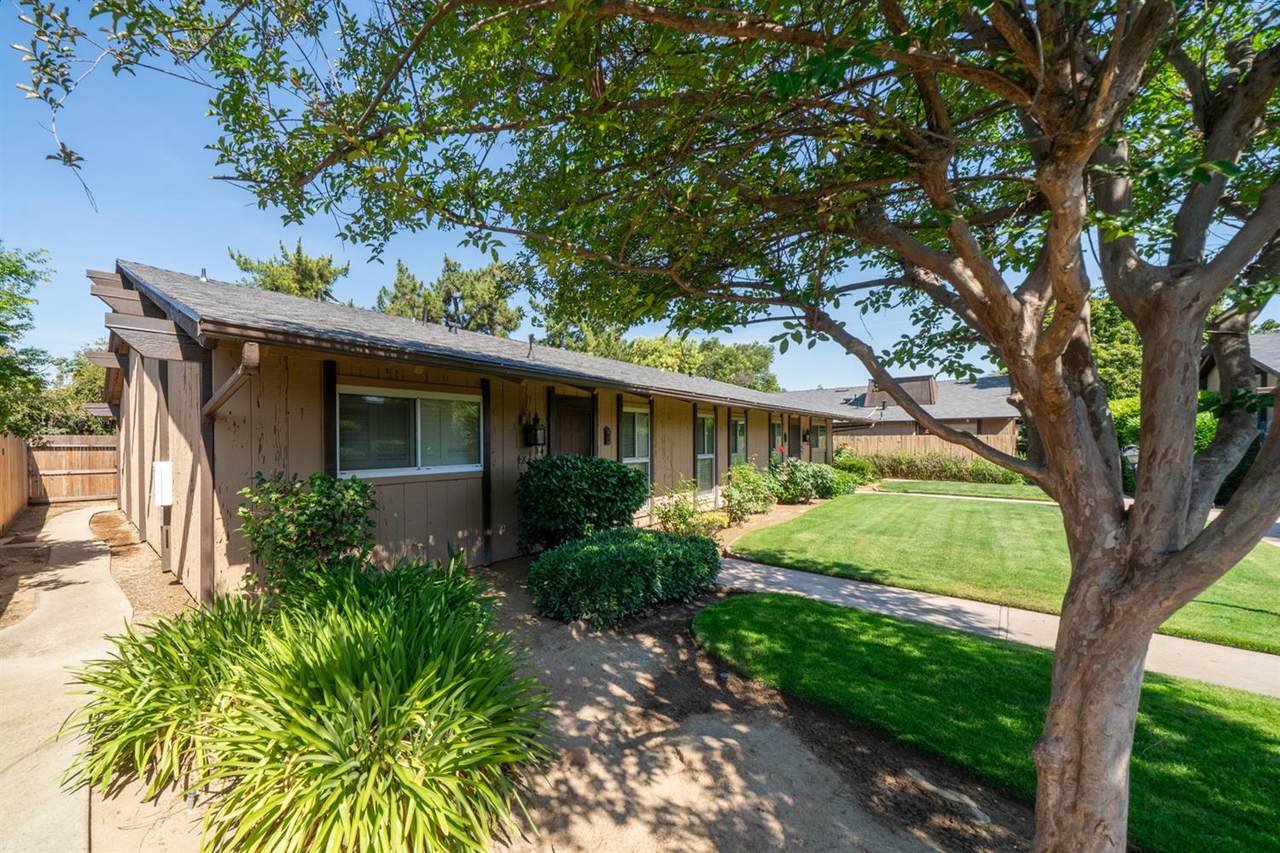 4849 7th Street - Photo 1