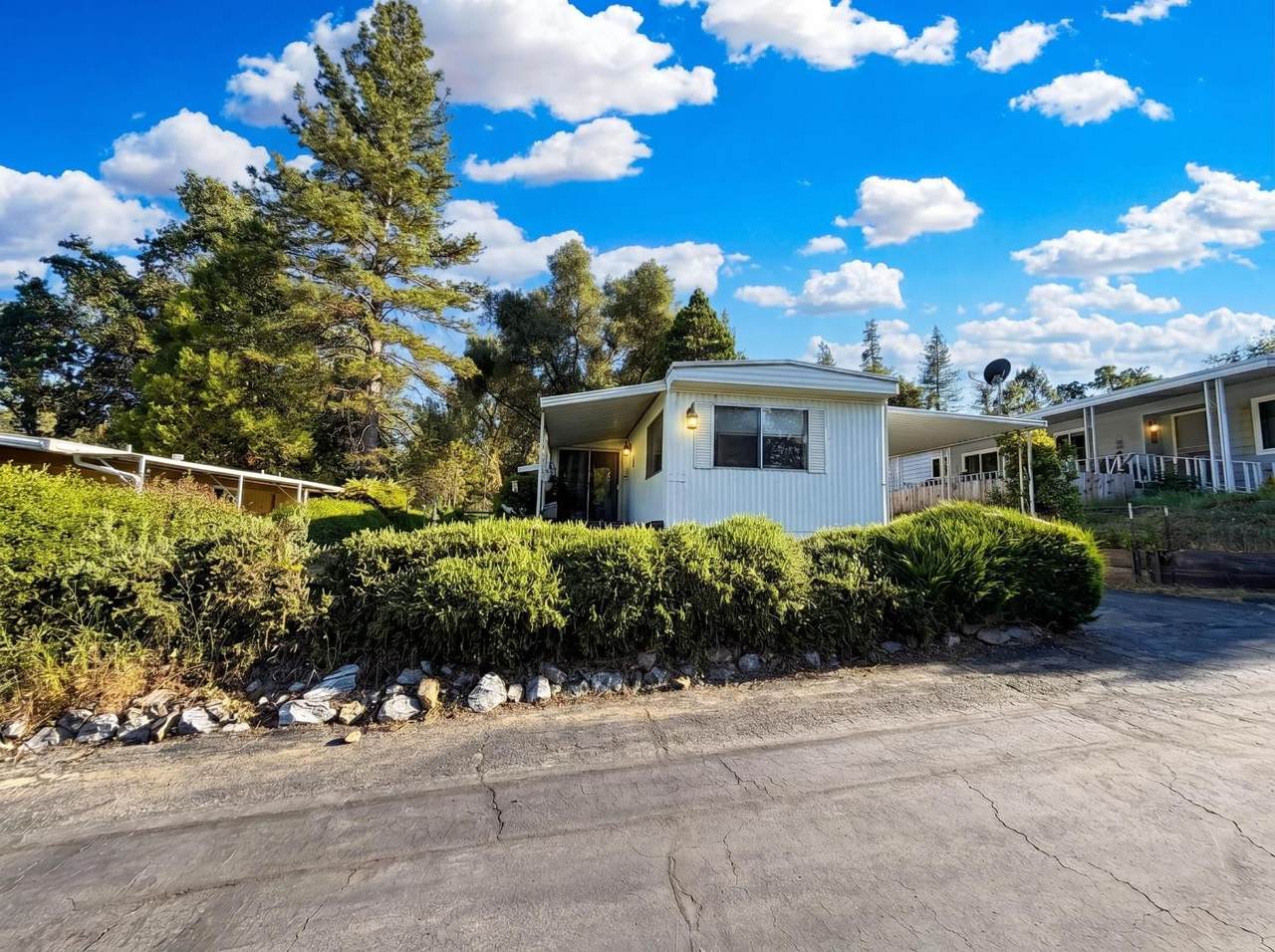 39678 Road 425B - Photo 1