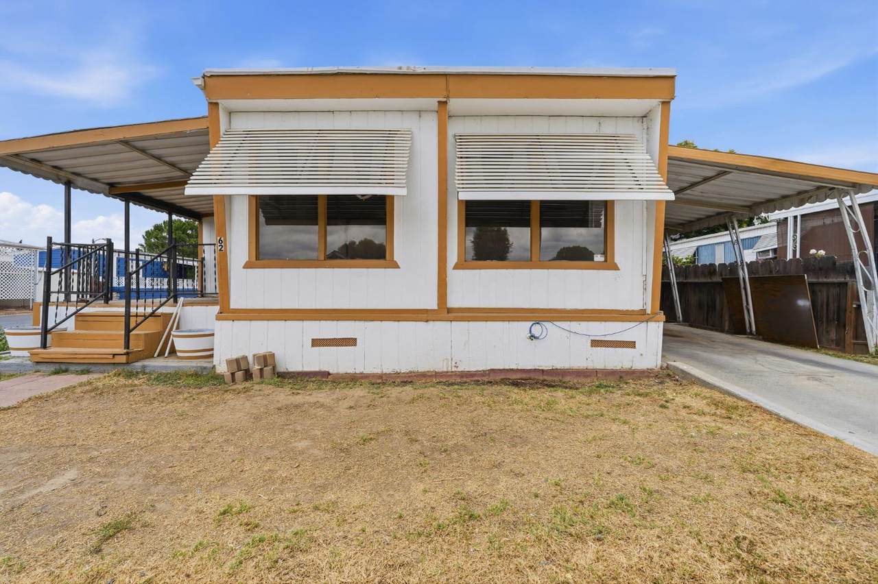 852 Grangeville Boulevard - Photo 1