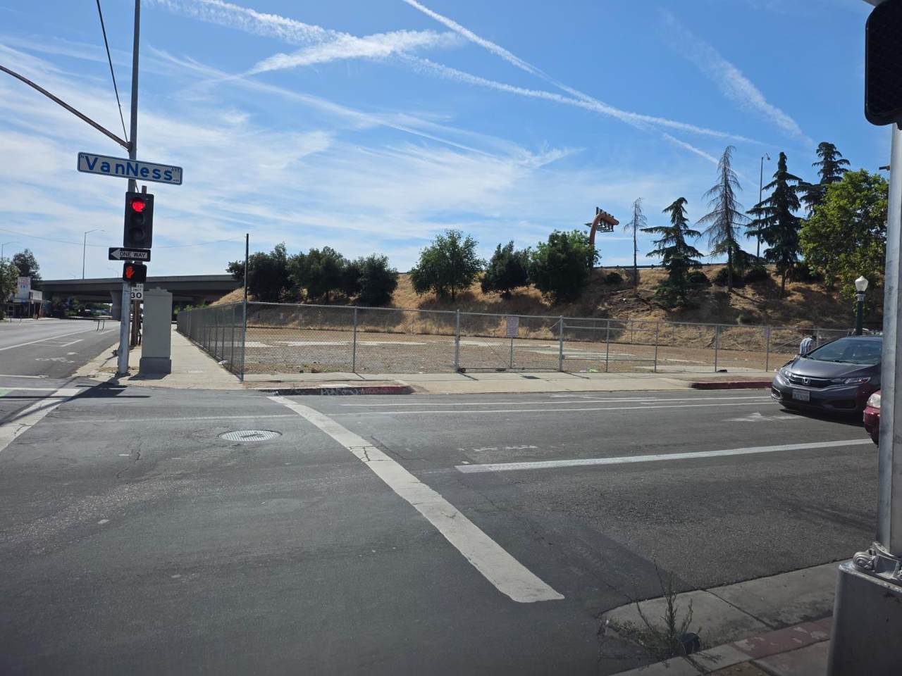 https://bt-photos.global.ssl.fastly.net/fresno/1280_boomver_1_649825-2.jpg