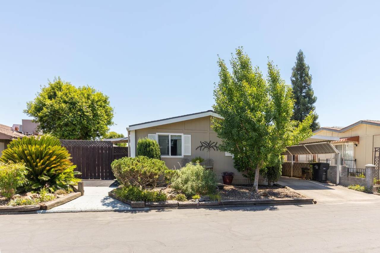 https://bt-photos.global.ssl.fastly.net/fresno/1280_boomver_1_650969-2.jpg