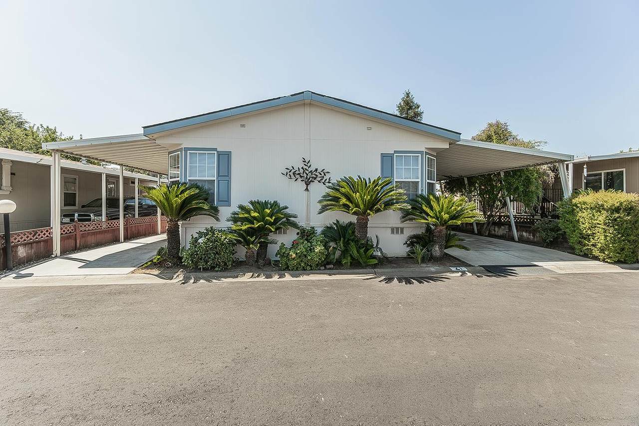 2575 Willow Avenue - Photo 1