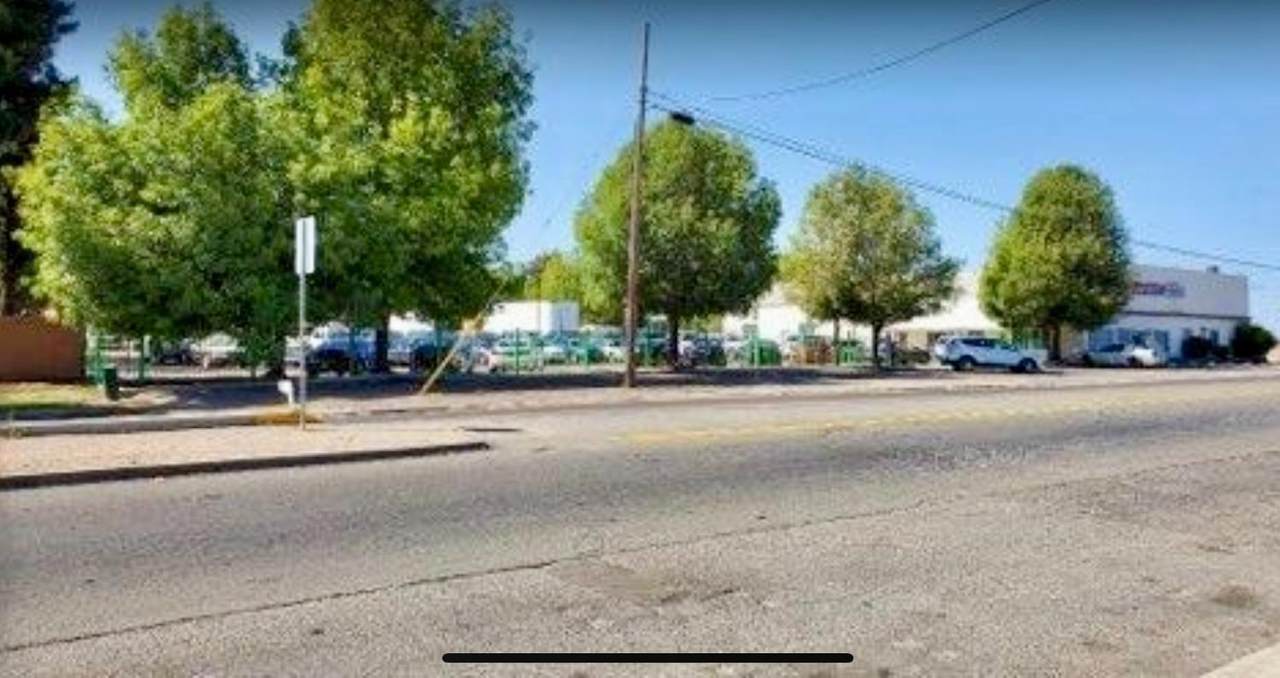 https://bt-photos.global.ssl.fastly.net/fresno/1280_boomver_1_651720-2.jpg