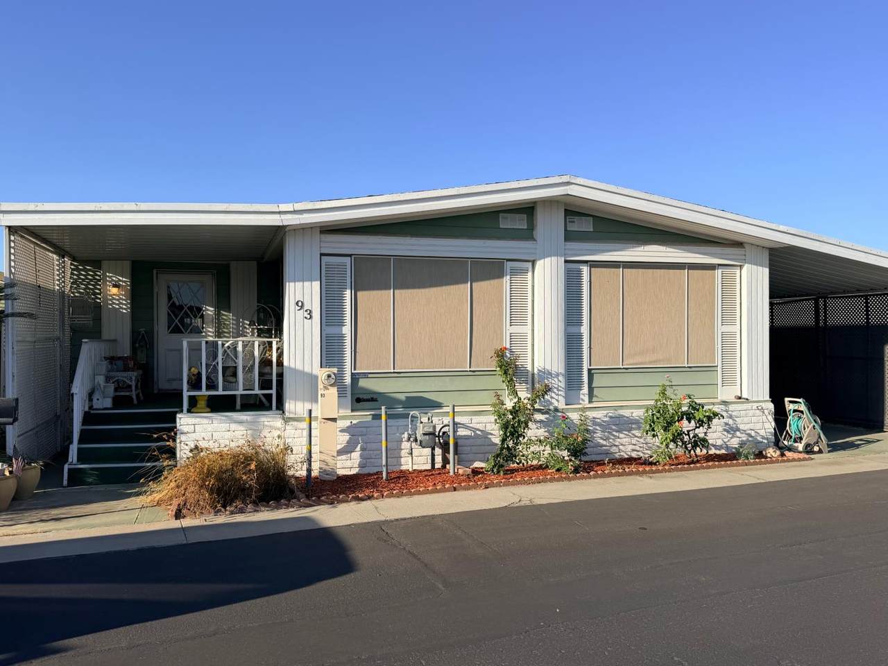 1500 Villa Avenue - Photo 1