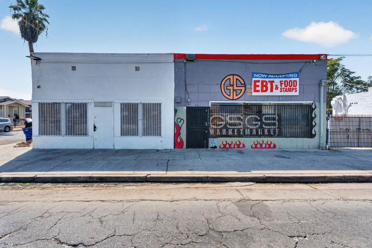 605 Fresno Street - Photo 1