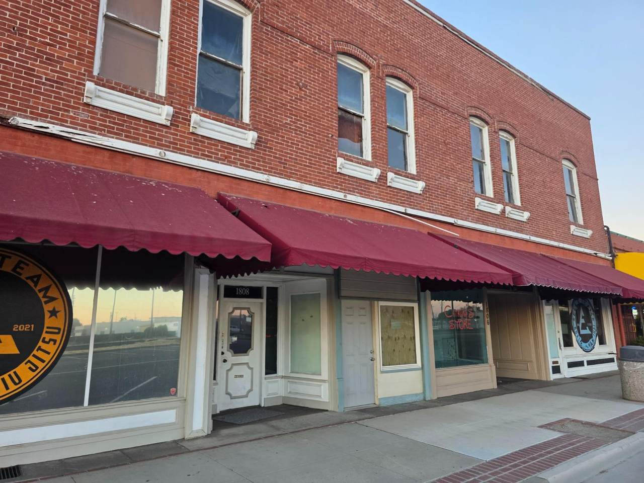 1808 Front Street - Photo 1