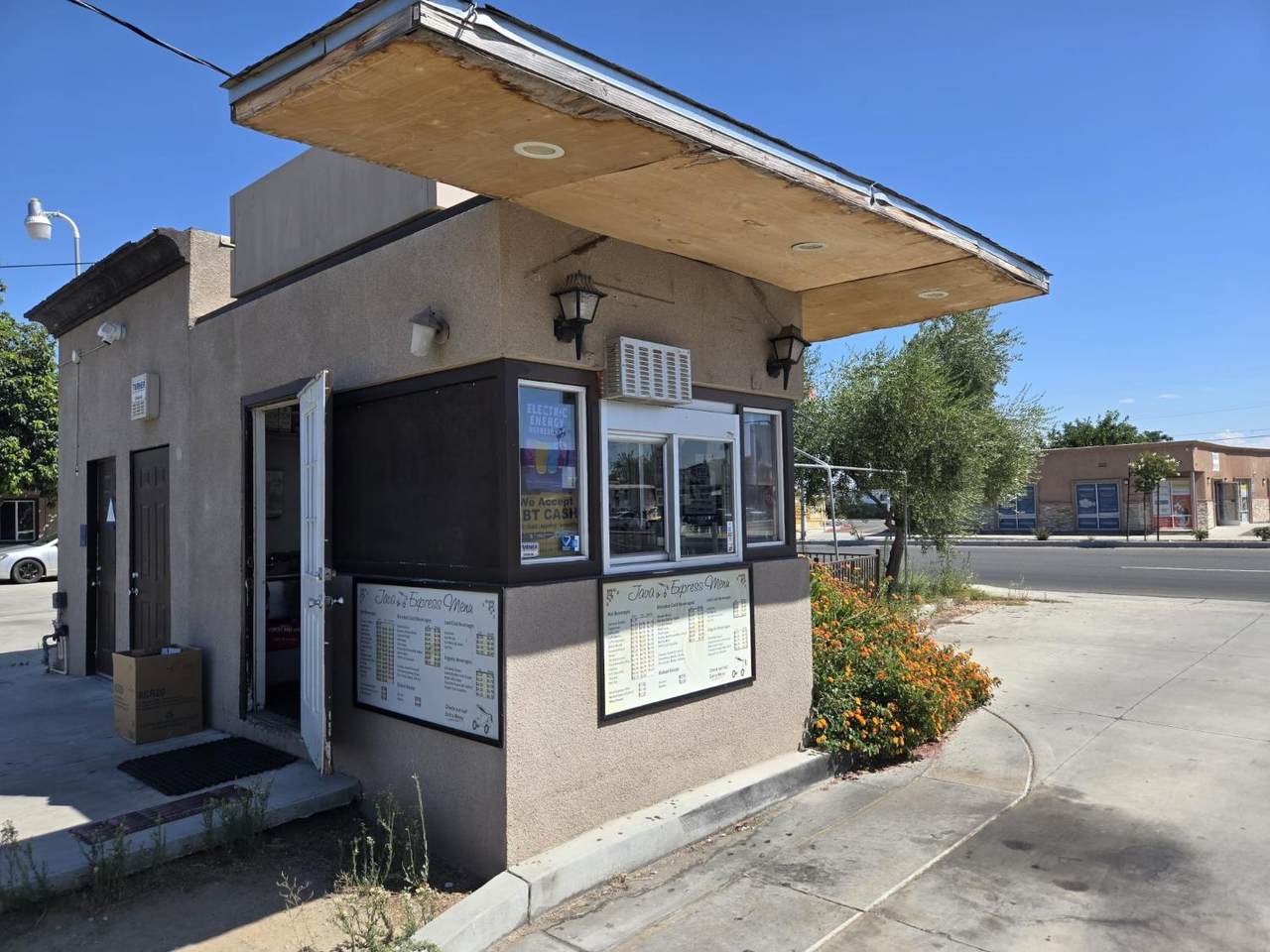 https://bt-photos.global.ssl.fastly.net/fresno/1280_boomver_1_653663-2.jpg