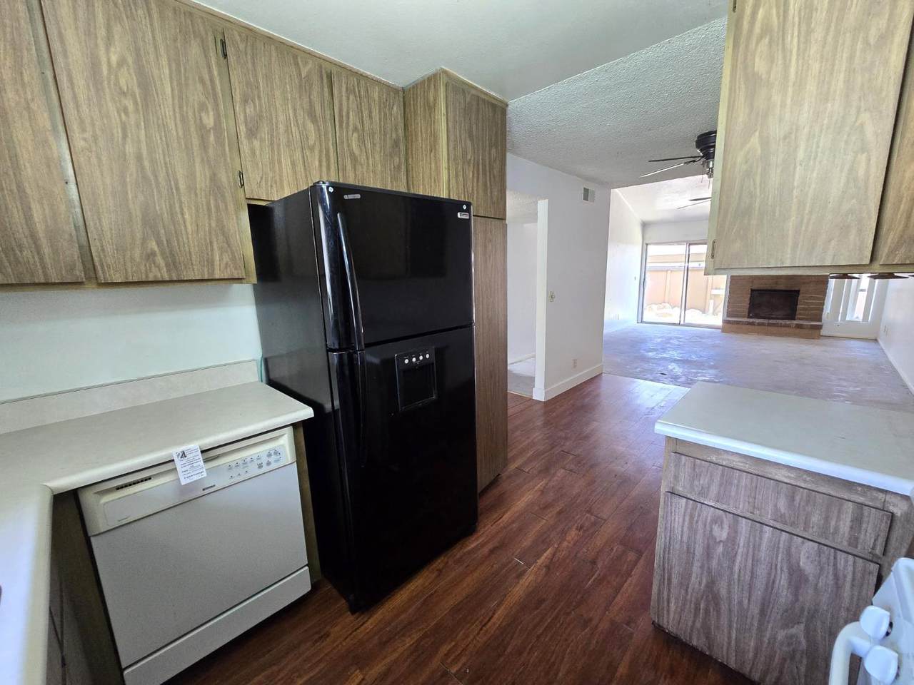 https://bt-photos.global.ssl.fastly.net/fresno/1280_boomver_1_653718-2.jpg