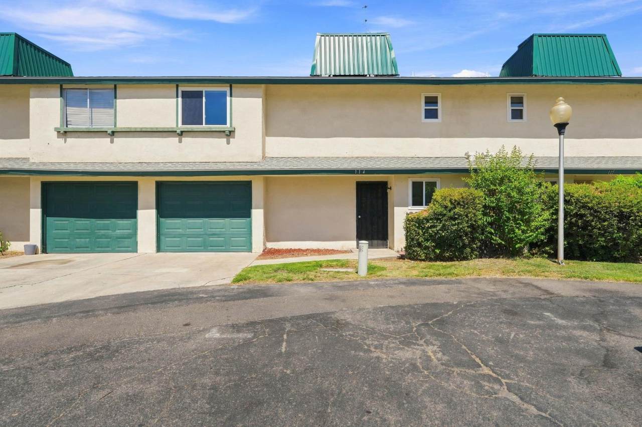4929 Winery Circle - Photo 1