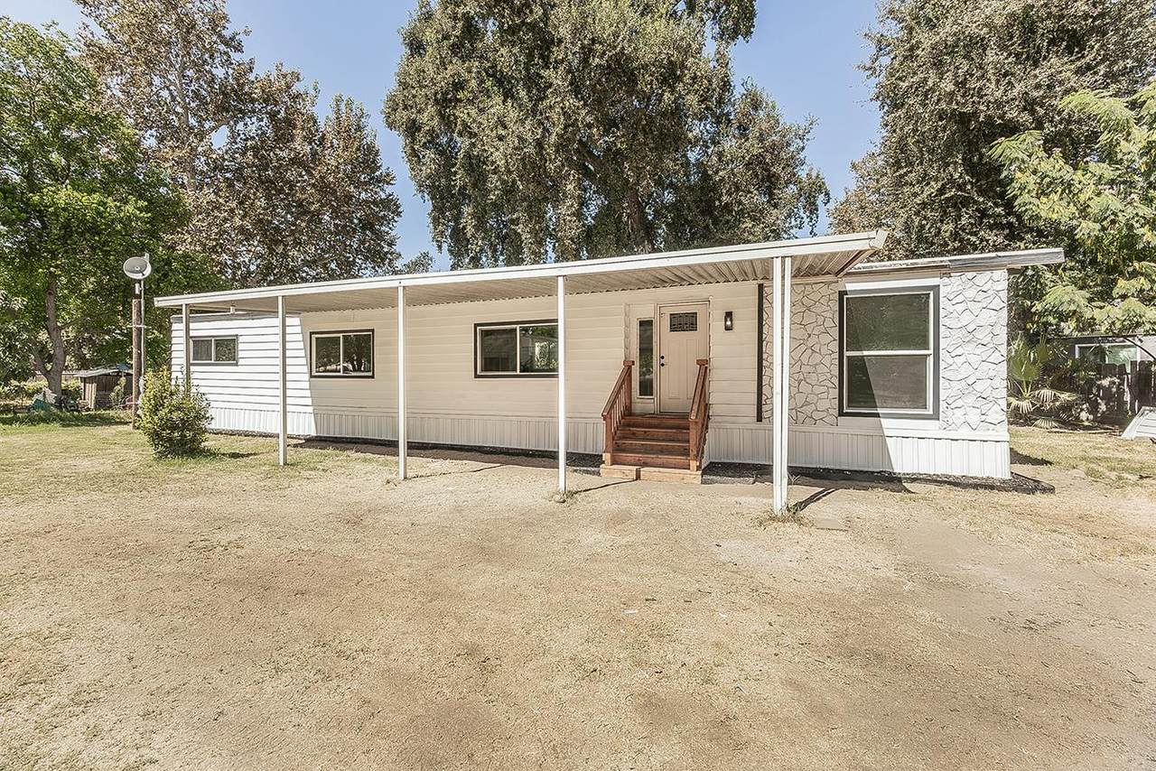 17604 Kings Canyon Road - Photo 1