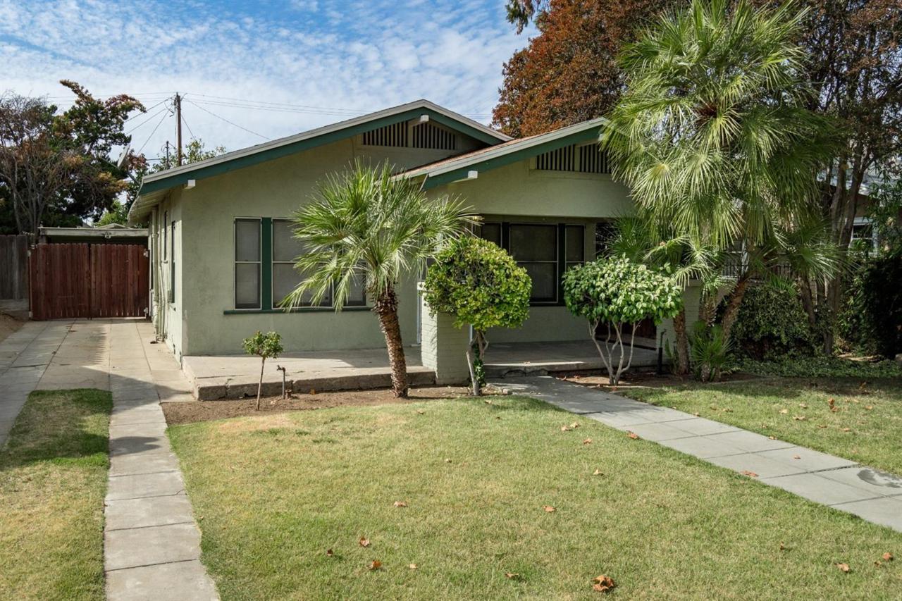 635 Safford Avenue - Photo 1