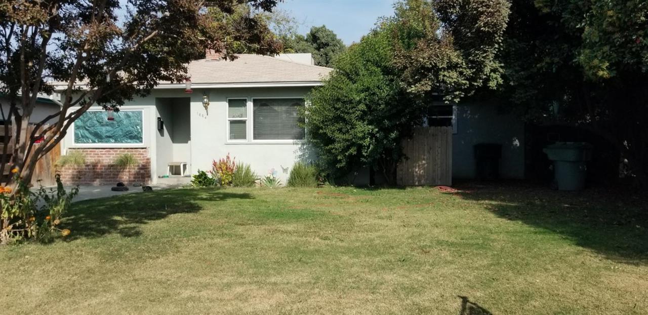 1004 Cypress Avenue - Photo 1