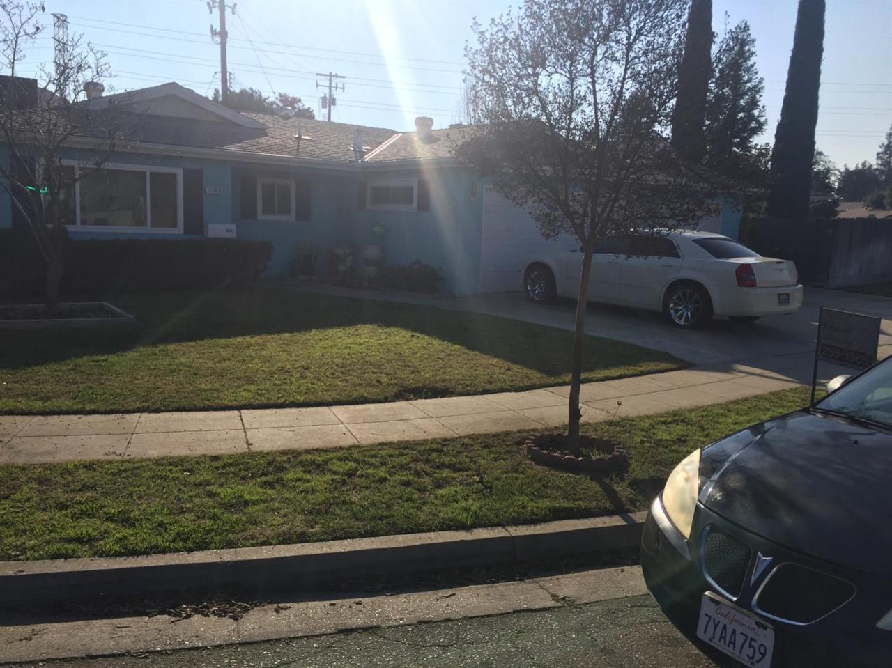 1726 Dearing Avenue - Photo 1