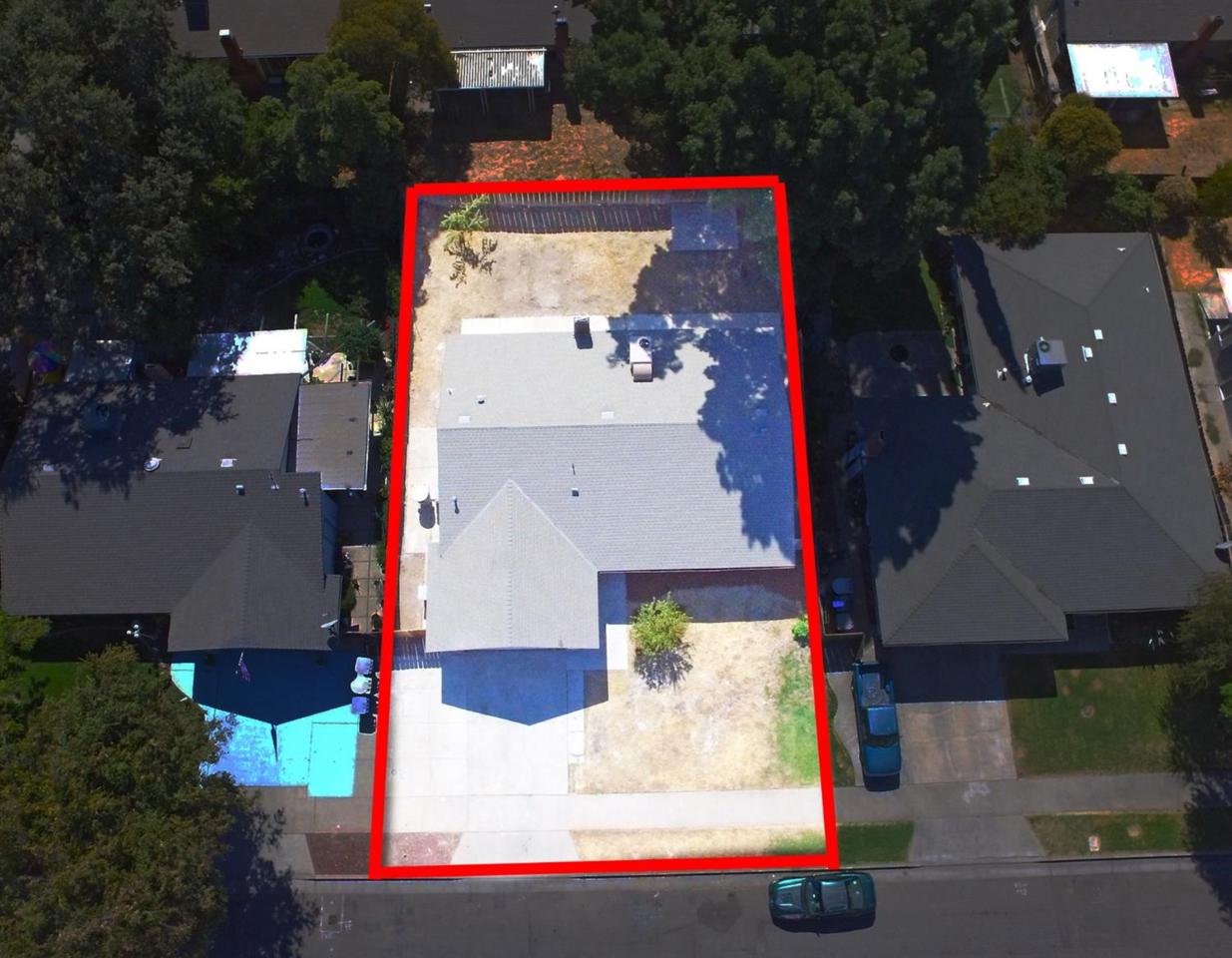 548 Sonora Avenue - Photo 1