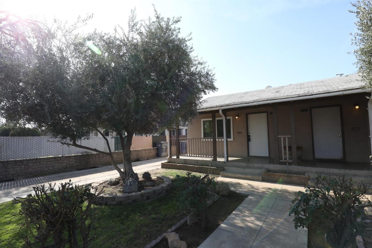1724-1726 5Th Street - Photo 1