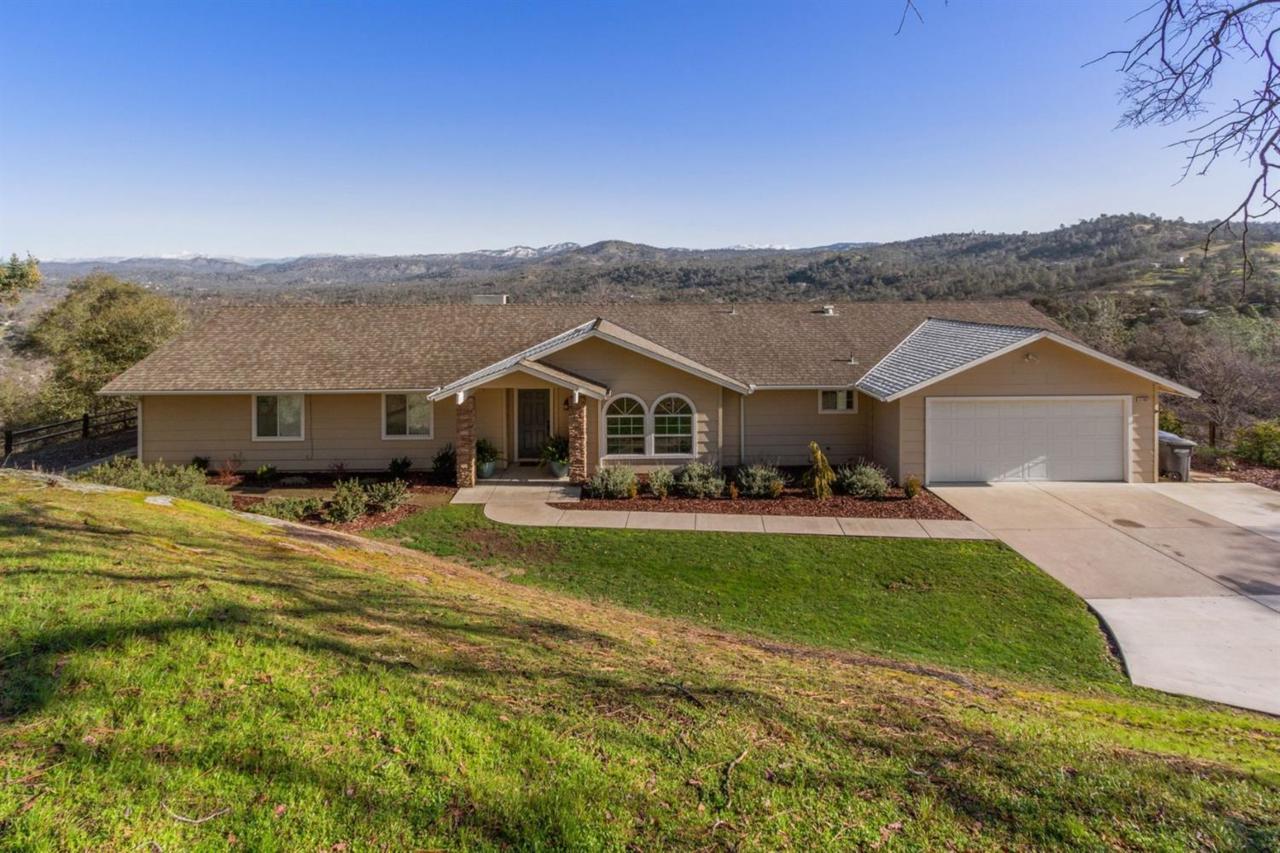 41867 Starlight Court - Photo 1
