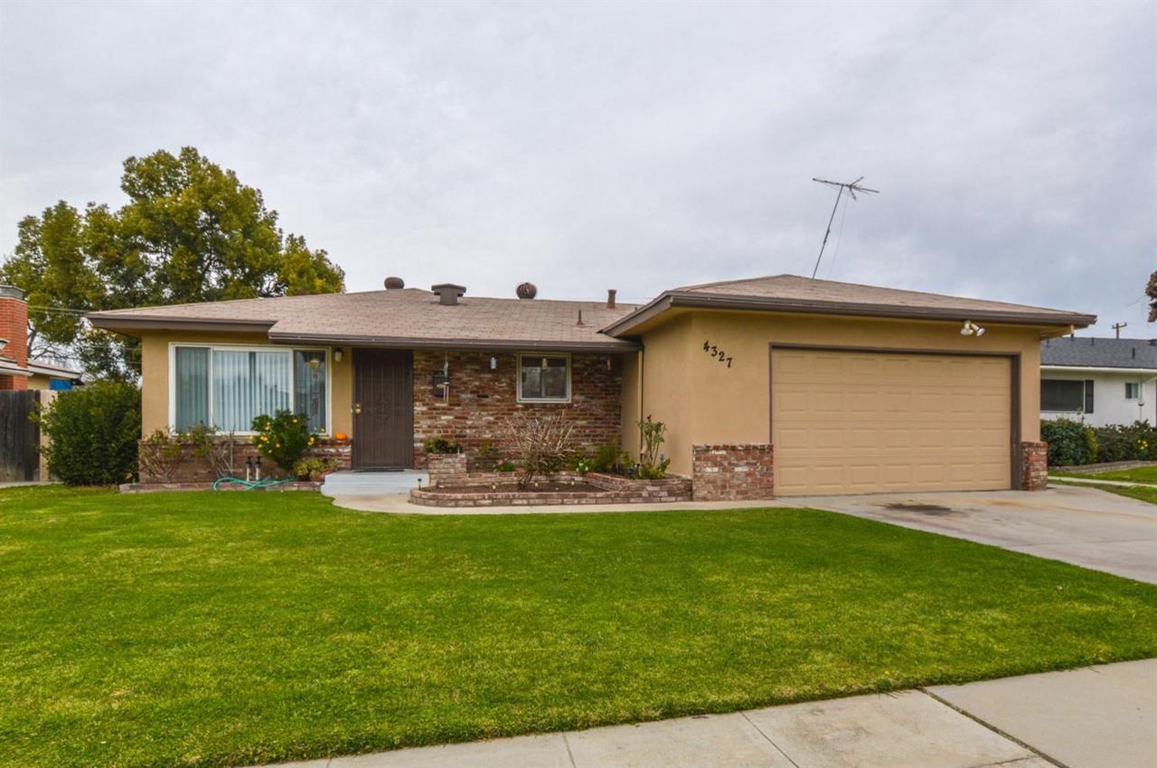 4327 Indianapolis Avenue - Photo 1