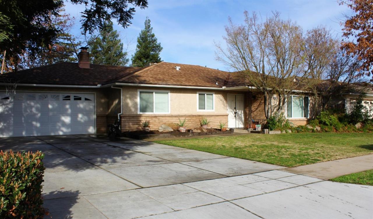 6709 Teilman Avenue - Photo 1