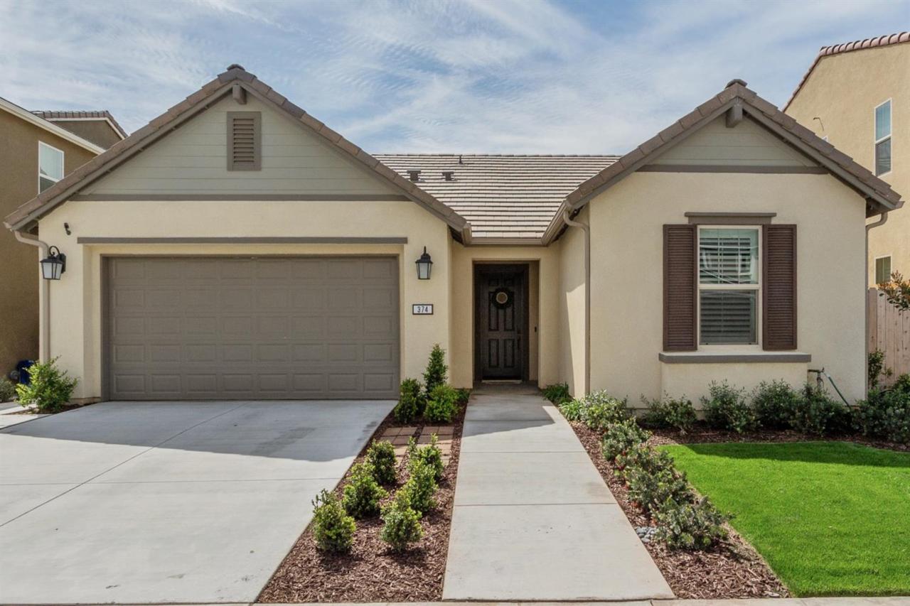 374 Wishon Way - Photo 1