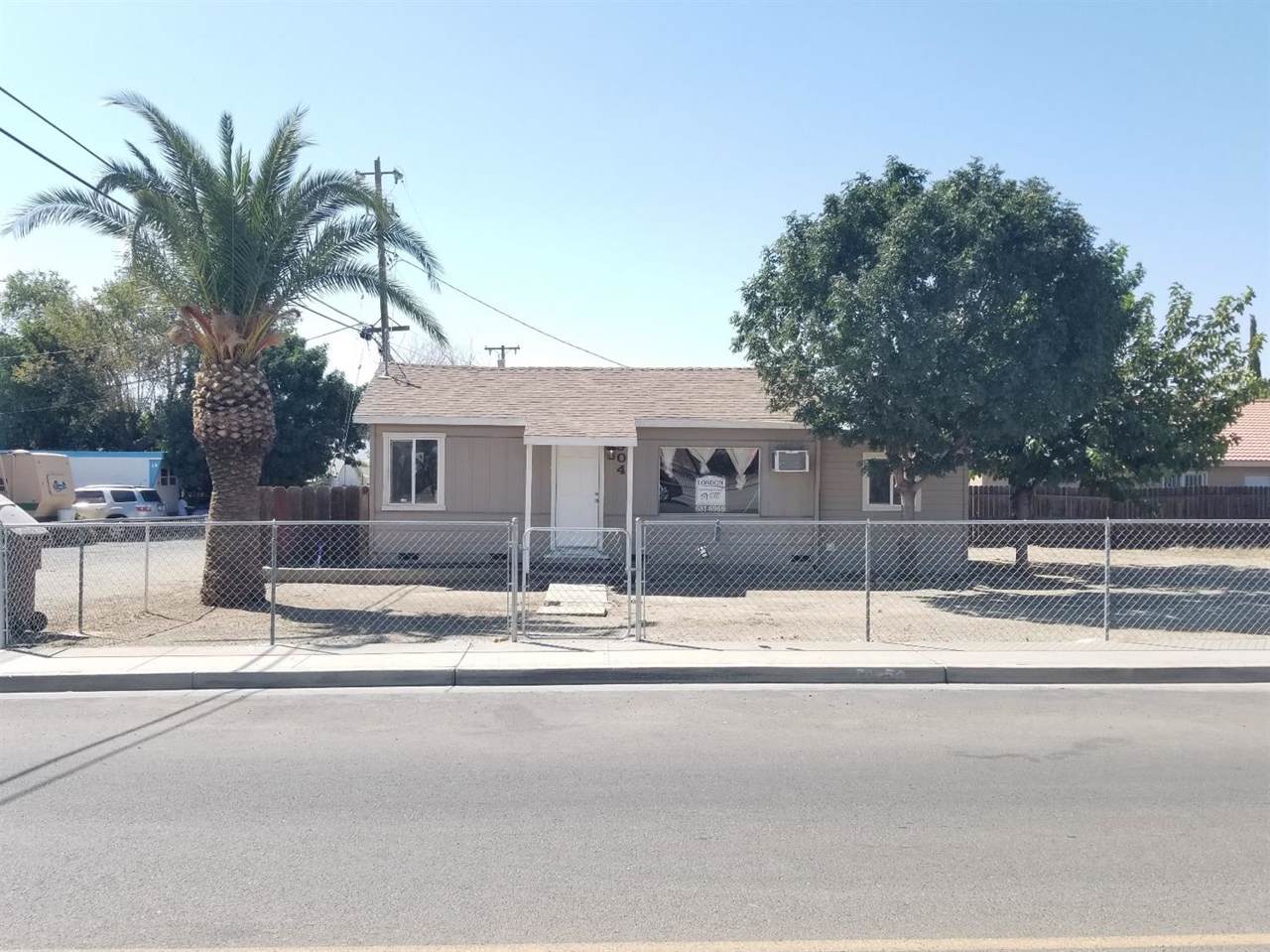 904 5th Avenue - Photo 1