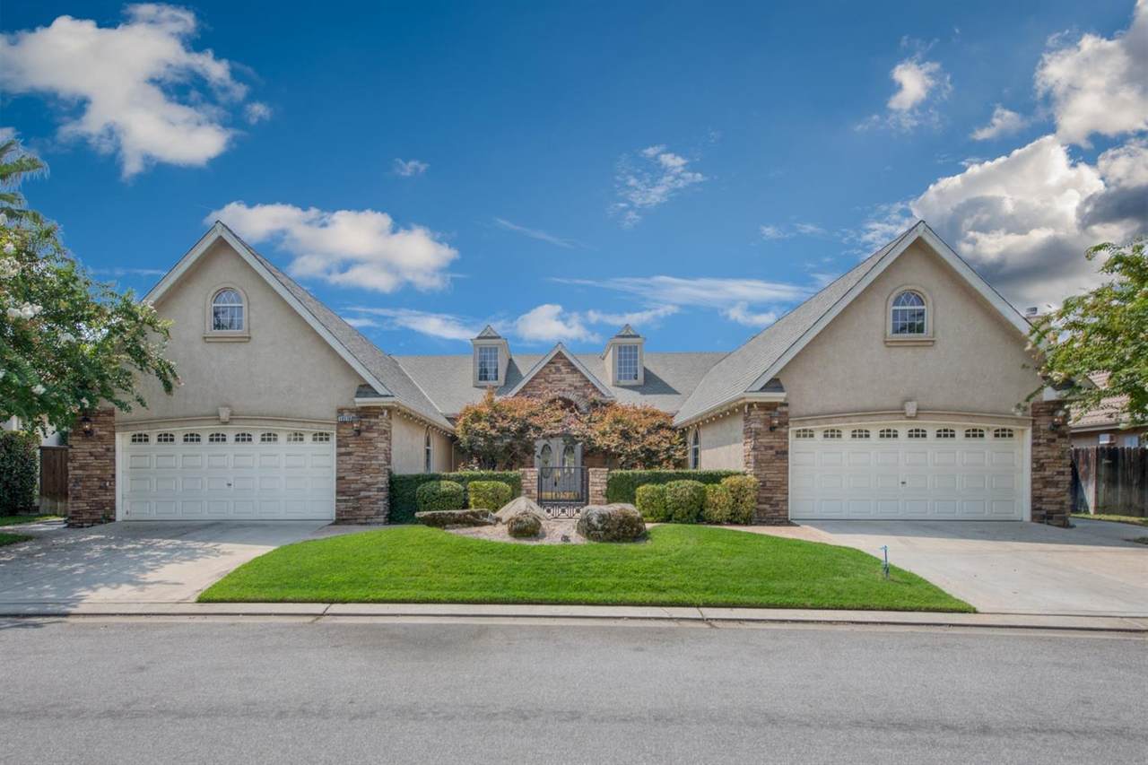 10579 Medinah Circle - Photo 1