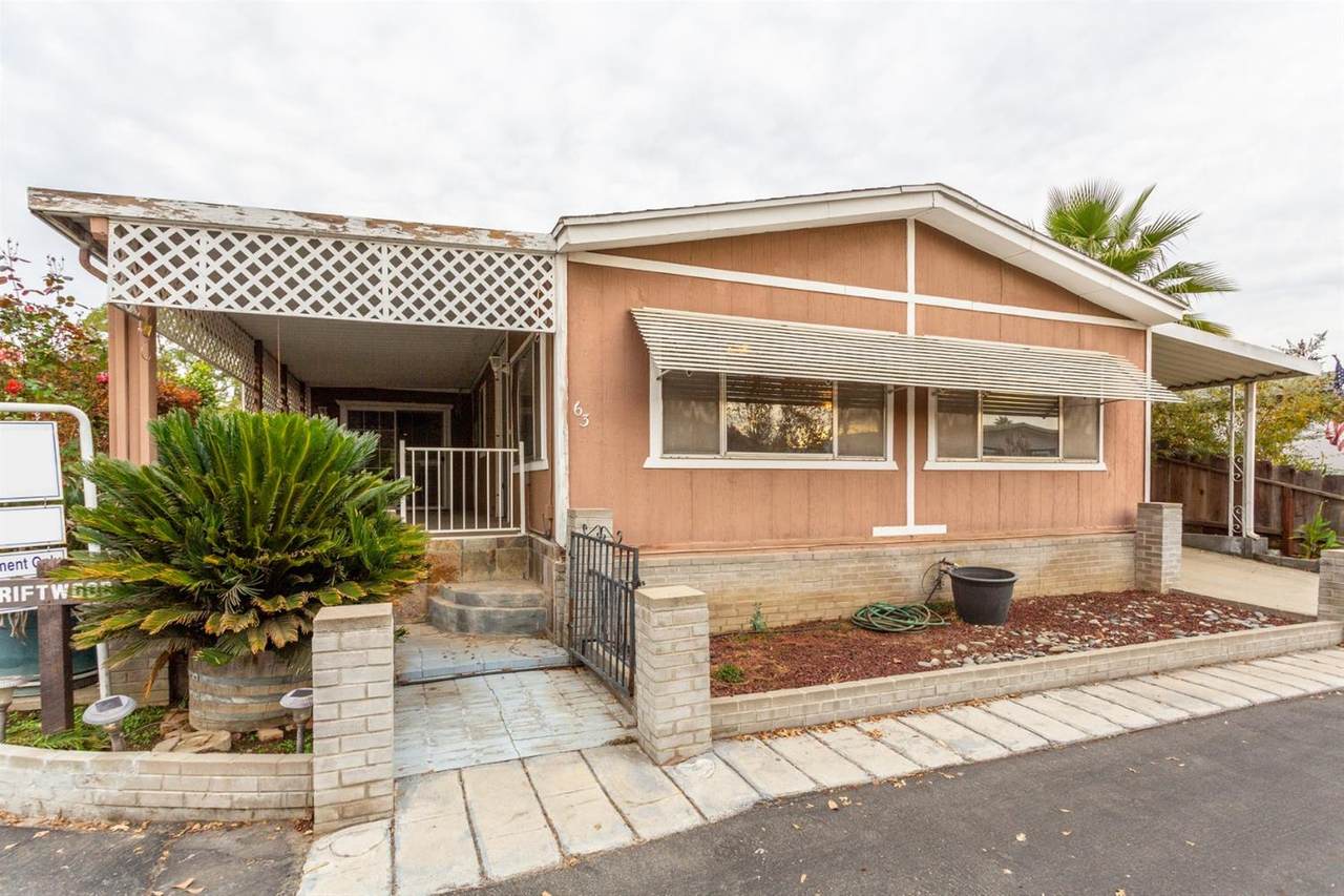 8701 Highway 41 - Photo 1