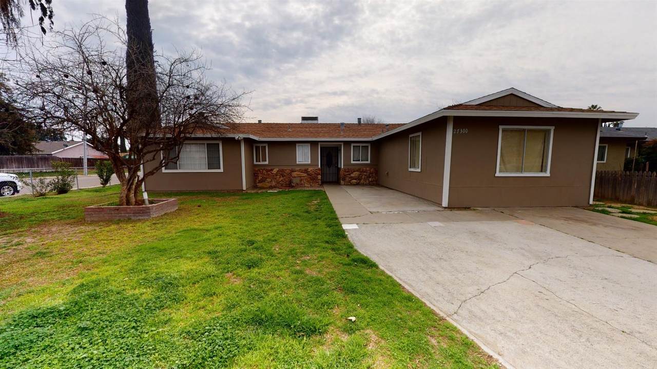27300 Stanford Avenue - Photo 1