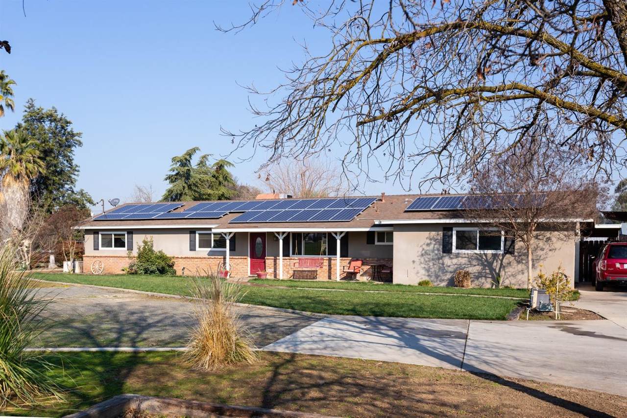 5884 International Avenue - Photo 1