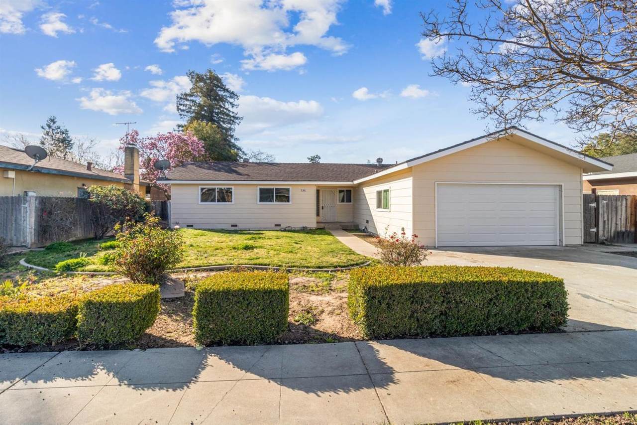1603 Ashcroft Avenue - Photo 1