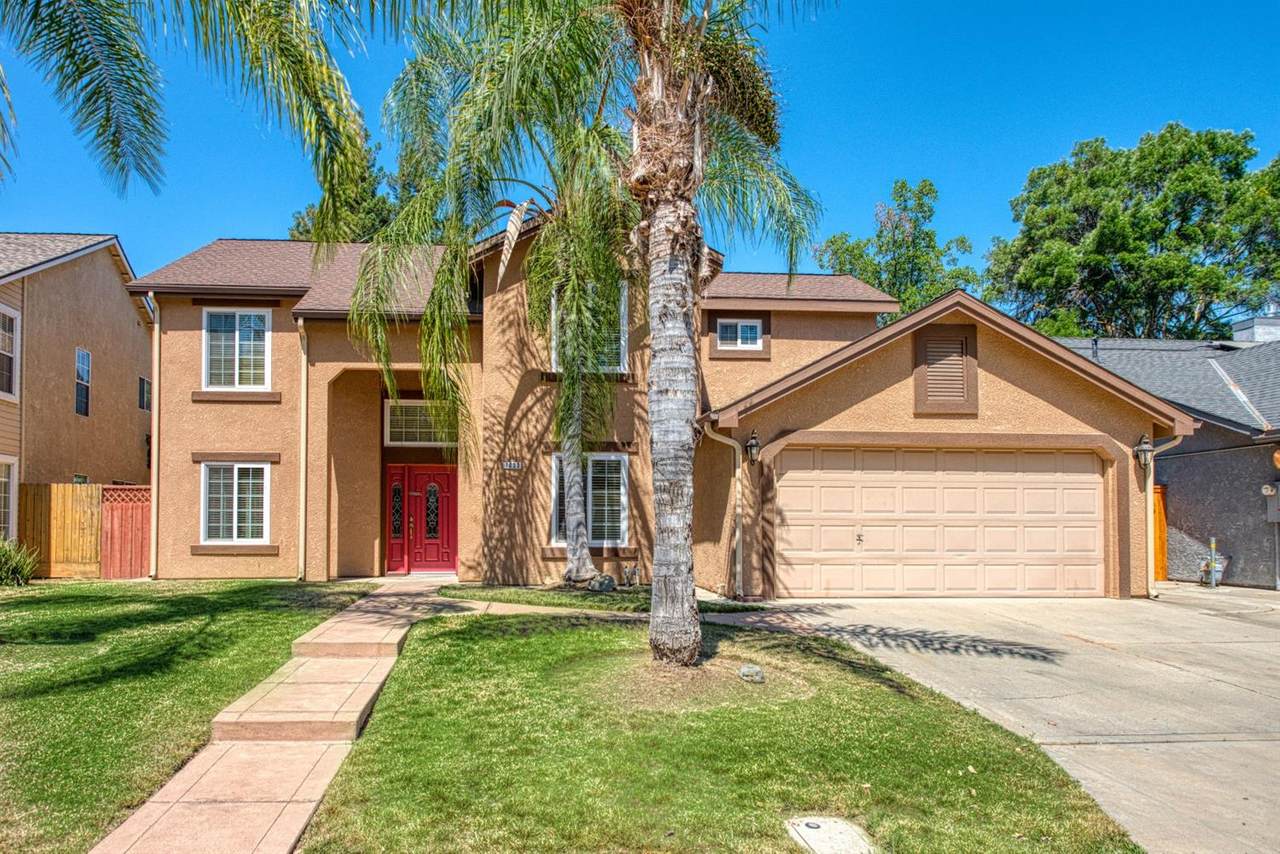 7633 Meridian Avenue - Photo 1