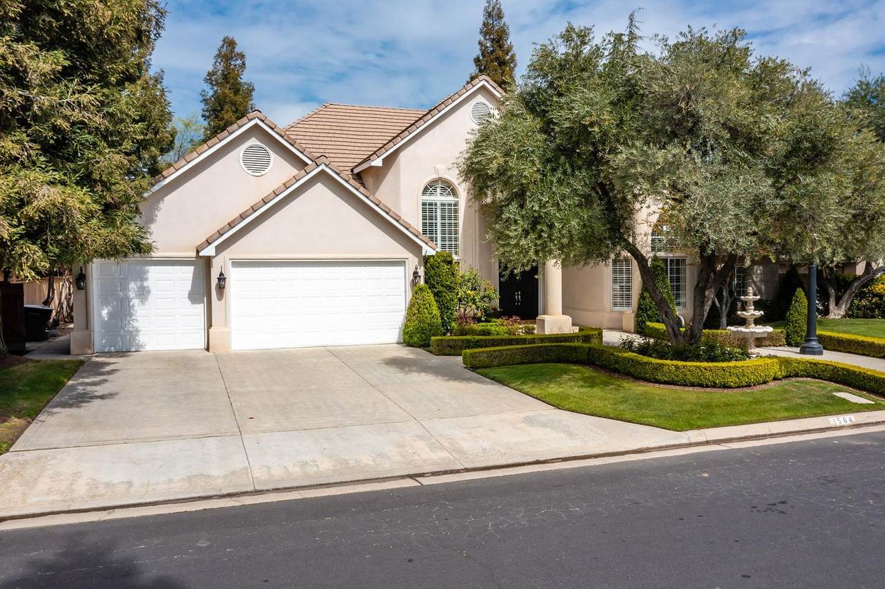 1564 Forest Oaks Drive - Photo 1