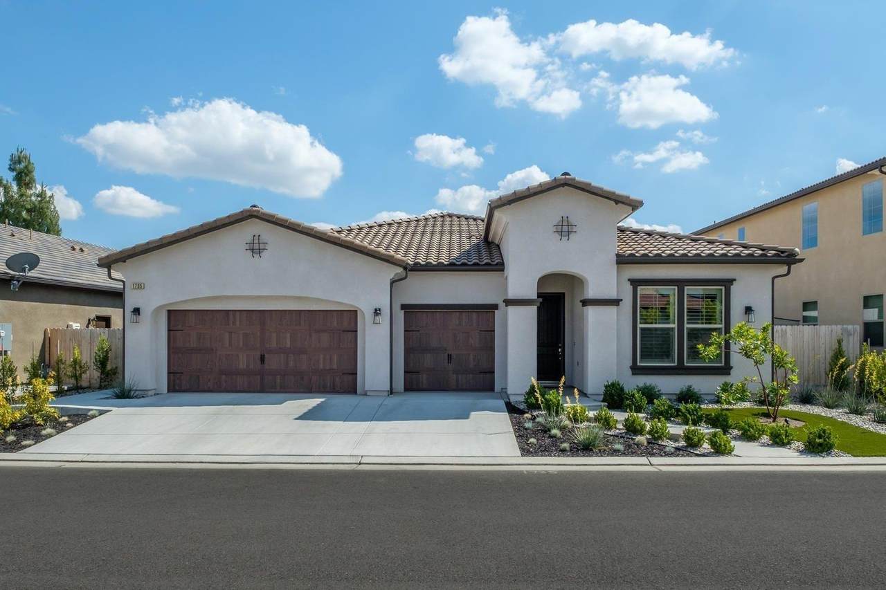 1735 Benvenuto Drive - Photo 1