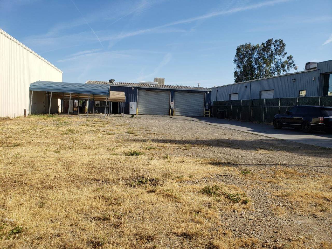 607 Dinuba Avenue - Photo 1