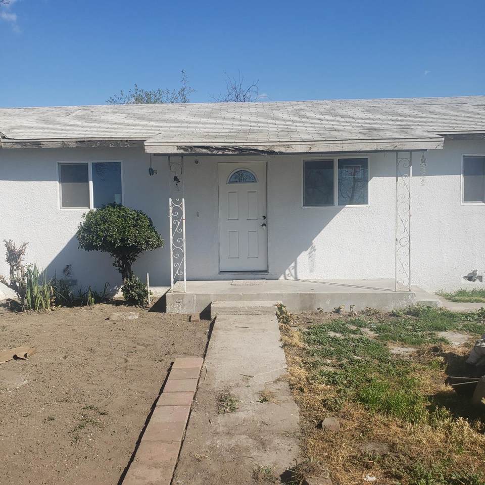 21710 Elm Avenue - Photo 1
