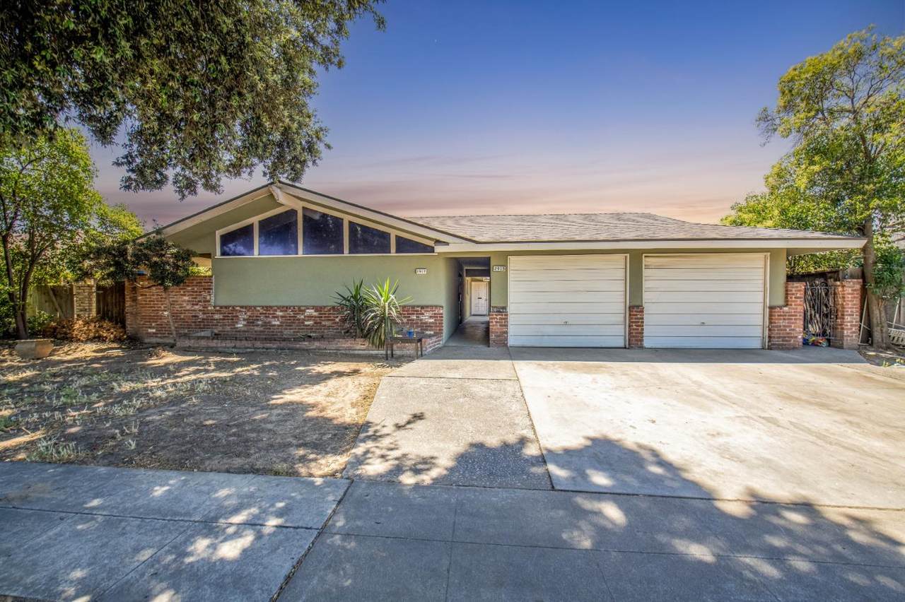 2915 Pleasant Avenue - Photo 1