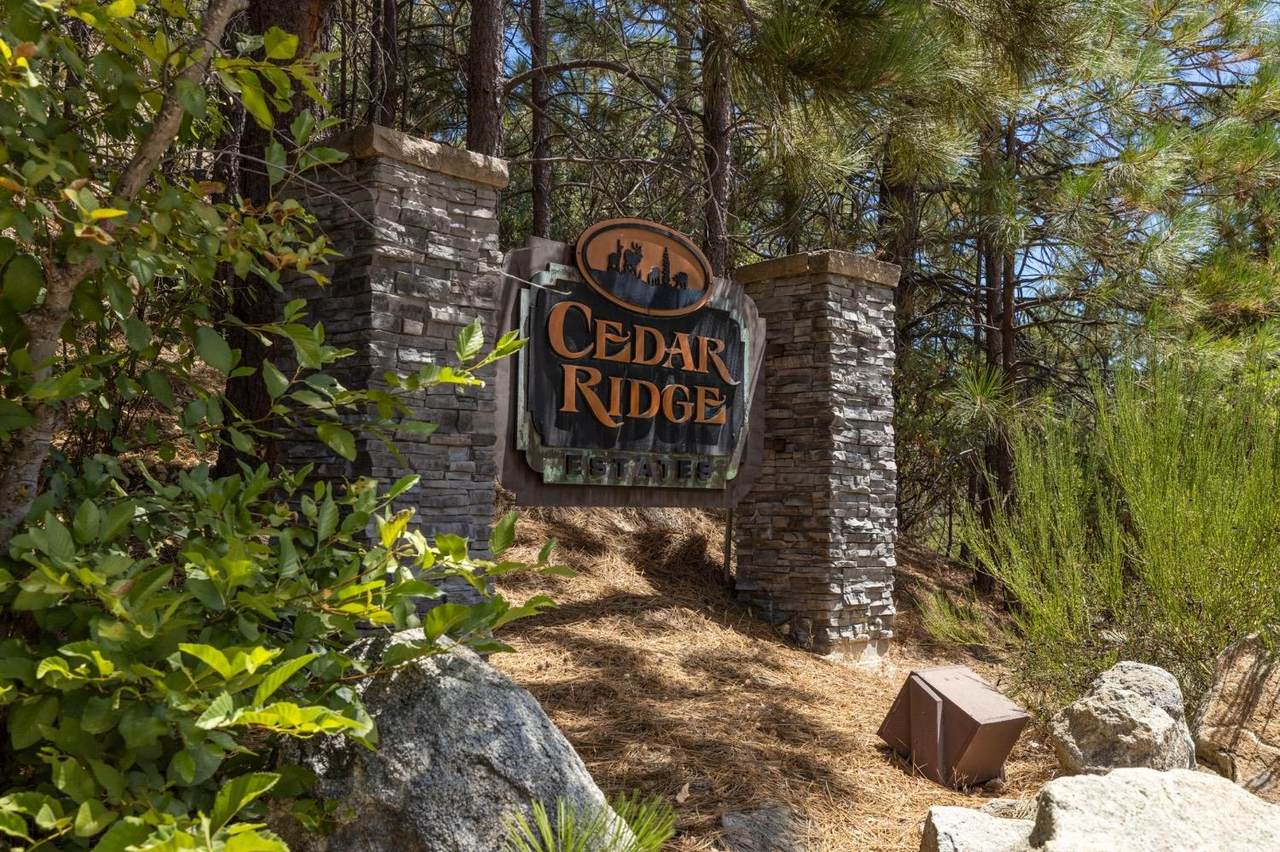 8 Cedar Vista Circle - Photo 1