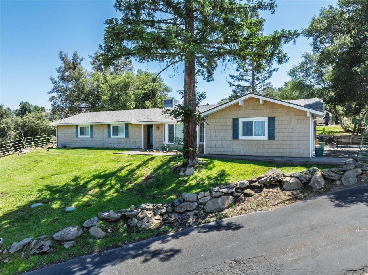 36515 Wells Road - Photo 1