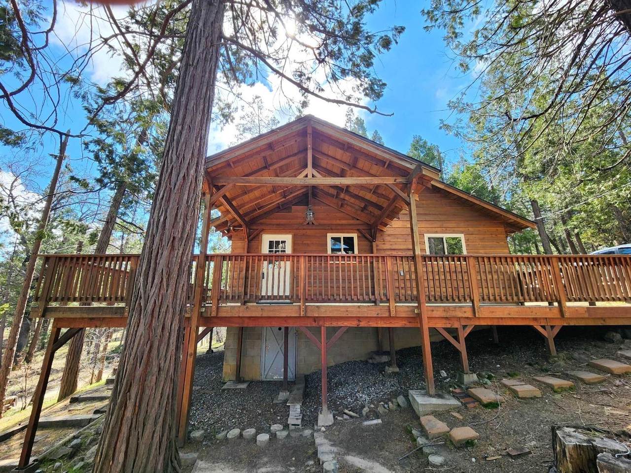 41916 Meadow Lane - Photo 1
