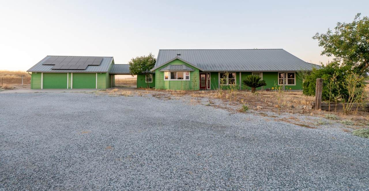 37491 Verde Avenue - Photo 1