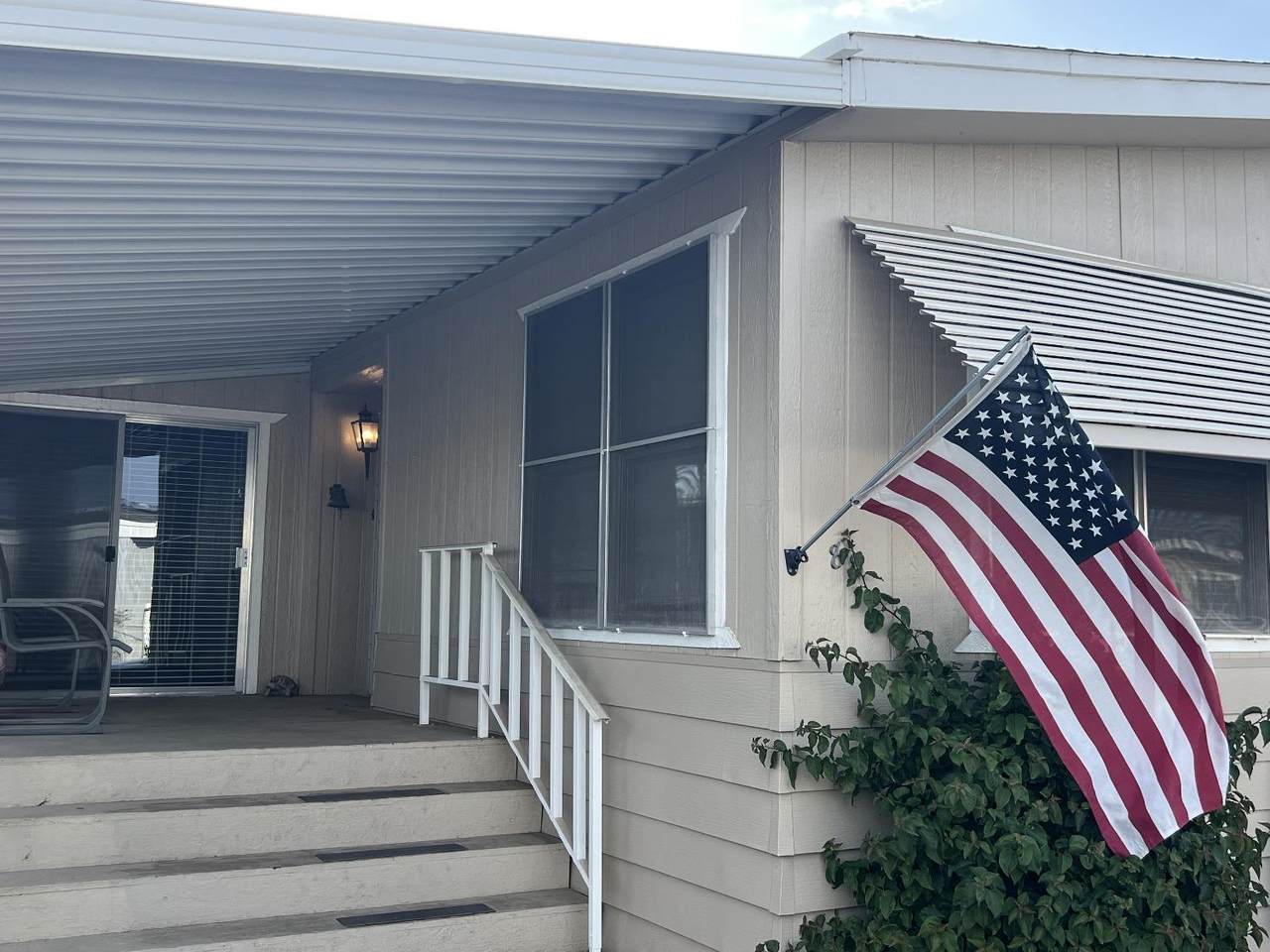 371 Bethel Avenue - Photo 1