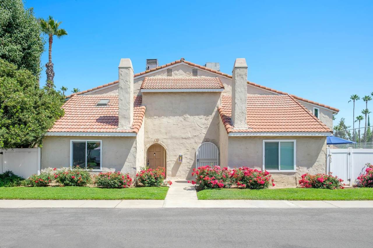 1250 Shaw Ave - Photo 1