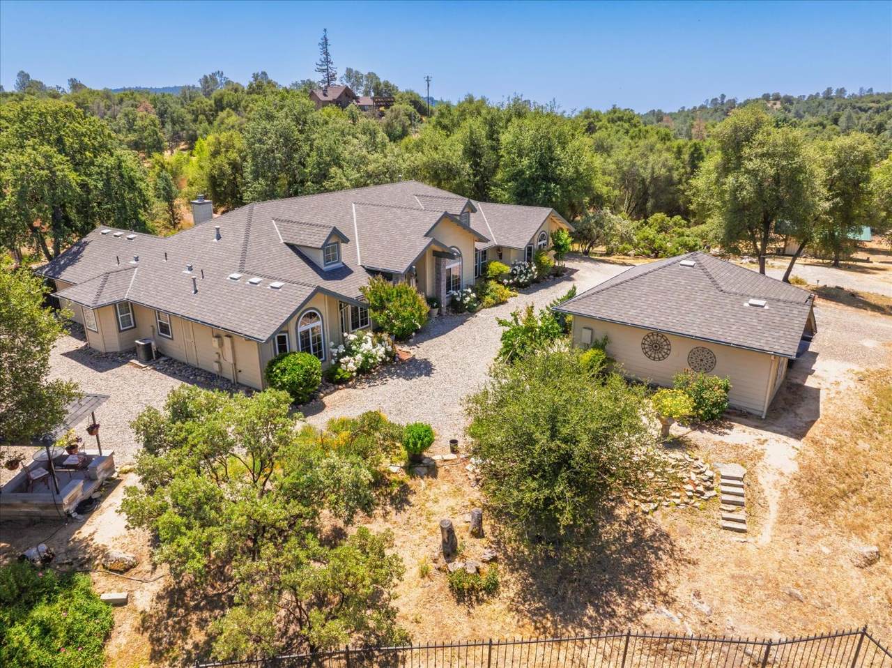 45740 Green Lake Court - Photo 1