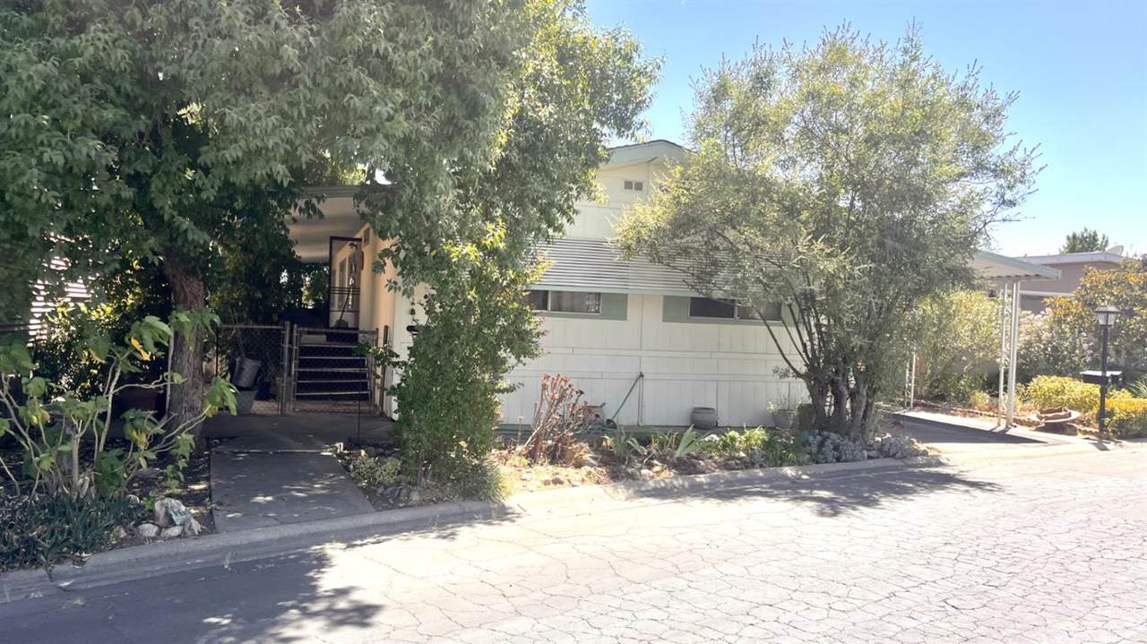 371 Bethel Avenue - Photo 1