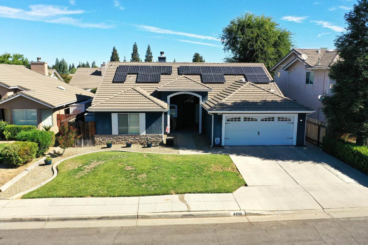 4498 Roberts Avenue - Photo 1