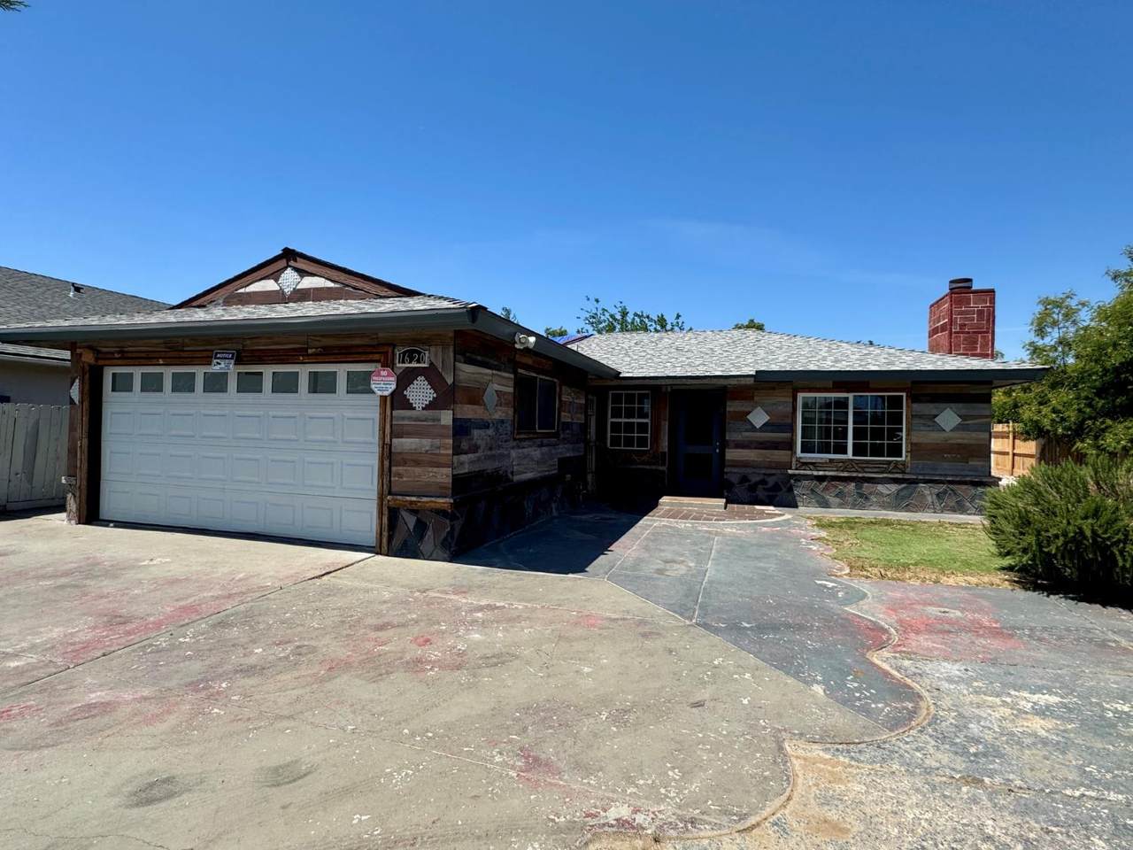 1620 D Street - Photo 1