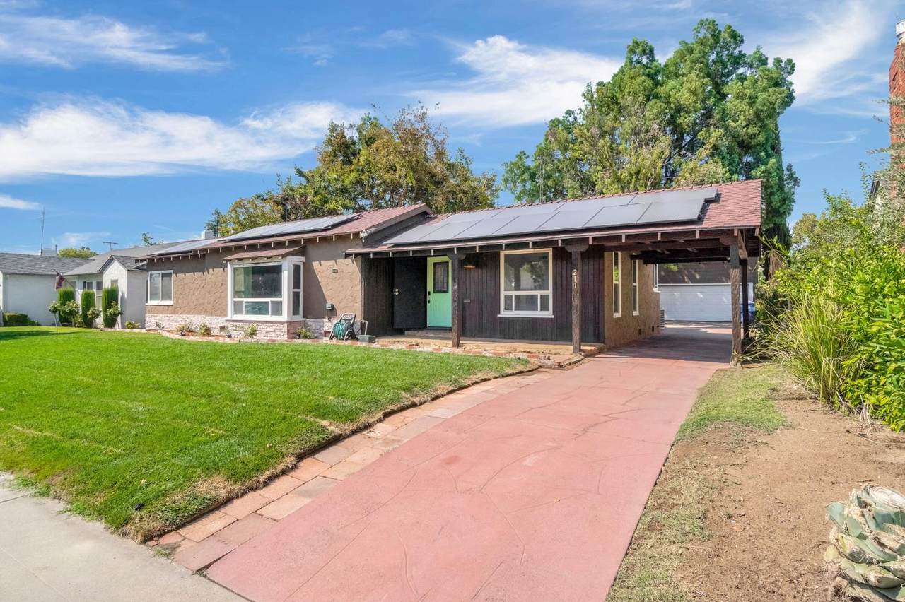211 Weldon Avenue - Photo 1