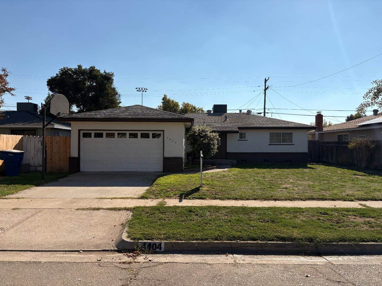 4404 Buckingham Way - Photo 1
