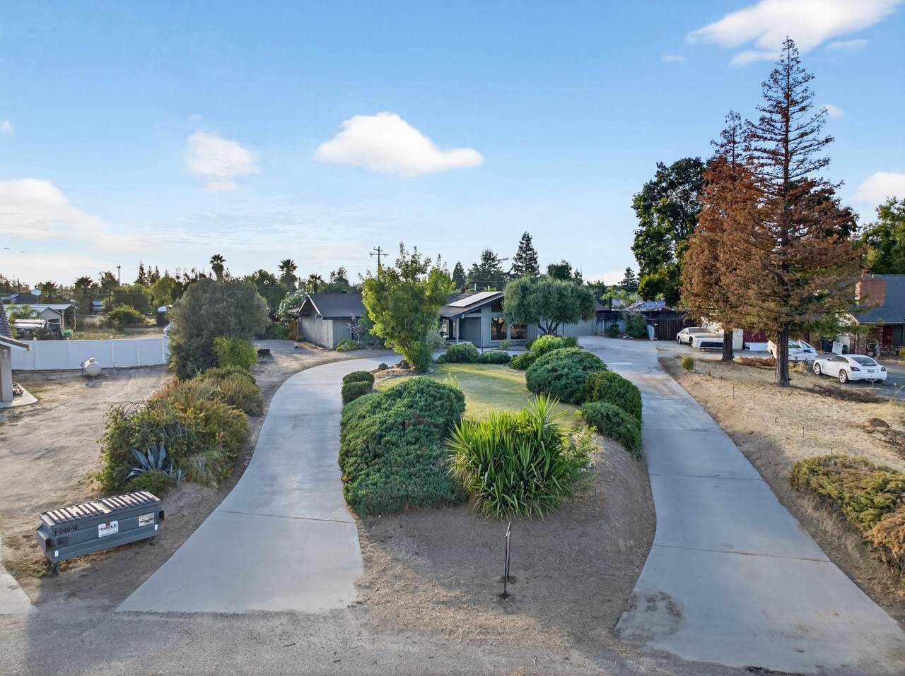 https://bt-photos.global.ssl.fastly.net/fresno/1280_boomver_2_637976-2.jpg