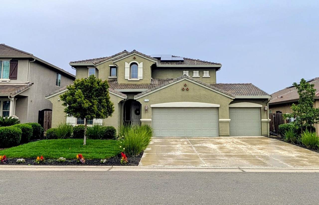 174 Emperor Way - Photo 1